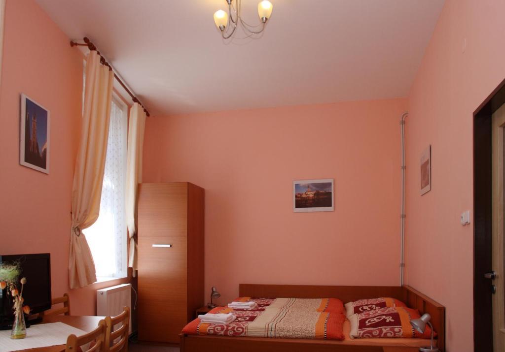 Penzion Ceska Koruna Čáslav Rom bilde