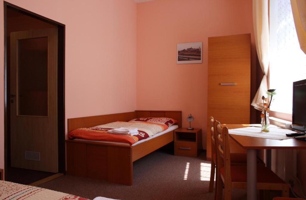 Penzion Ceska Koruna Čáslav Rom bilde